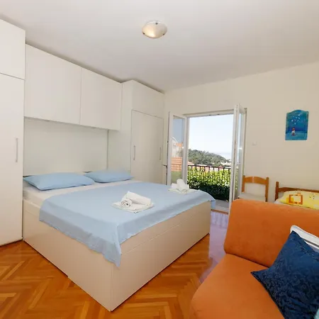 Apartman Lena Apartment *