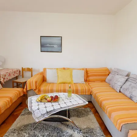 Apartman Lena Apartment *